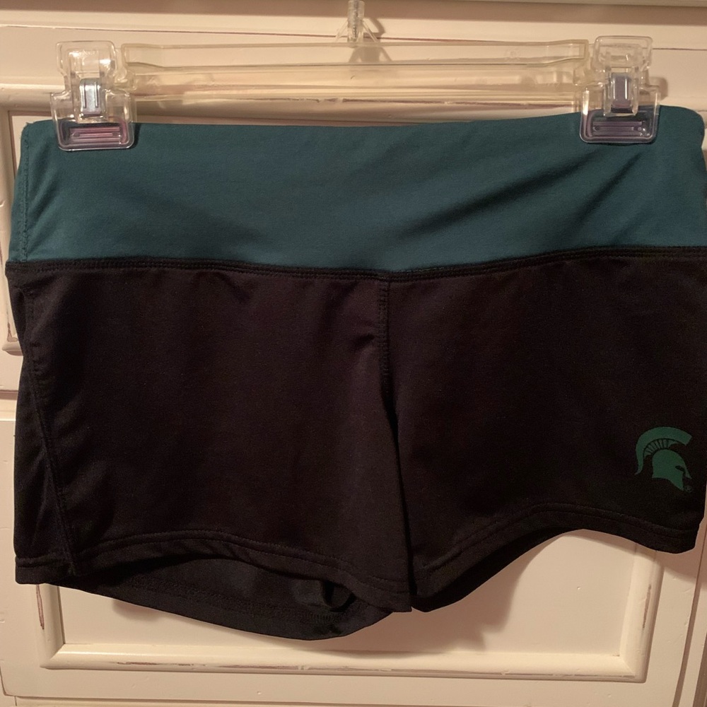 michigan state university spartans athletic shorts size medium stretch